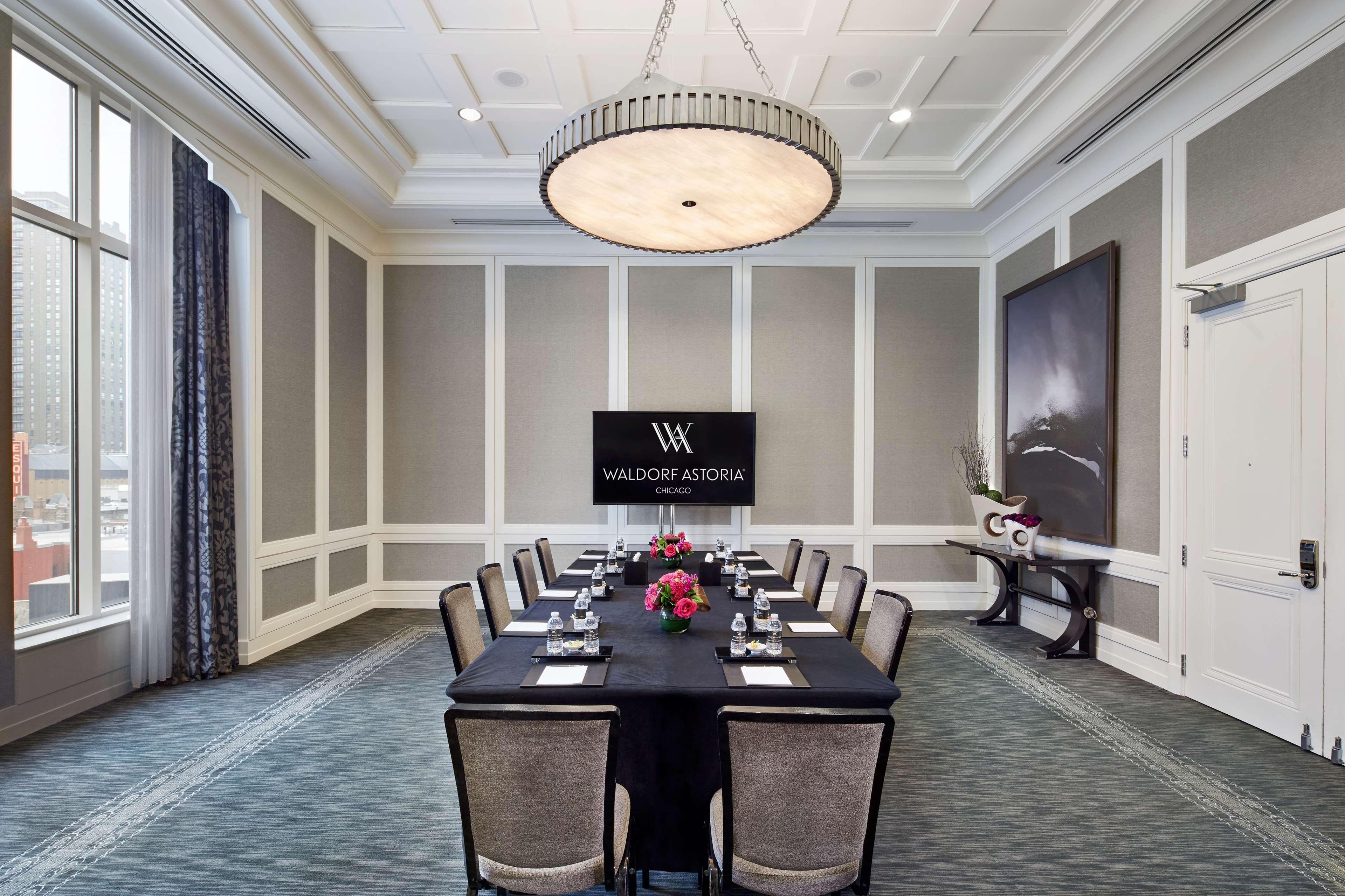 Waldorf Astoria Chicago Hotel Екстериор снимка