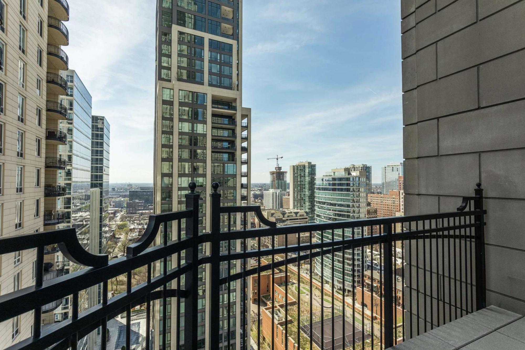 Waldorf Astoria Chicago Hotel Екстериор снимка