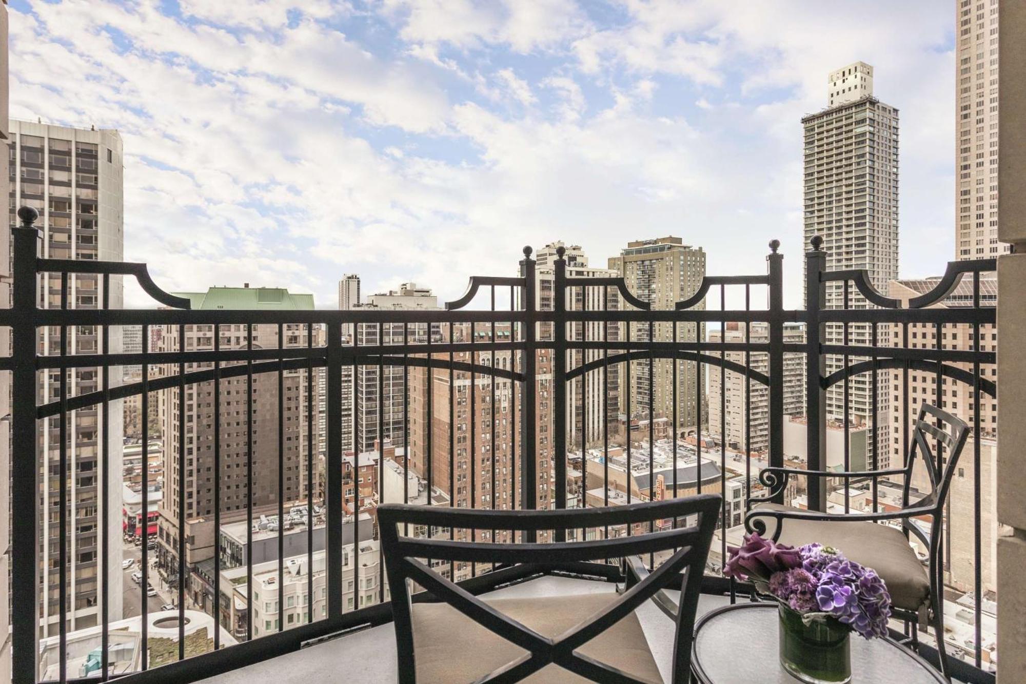 Waldorf Astoria Chicago Hotel Екстериор снимка