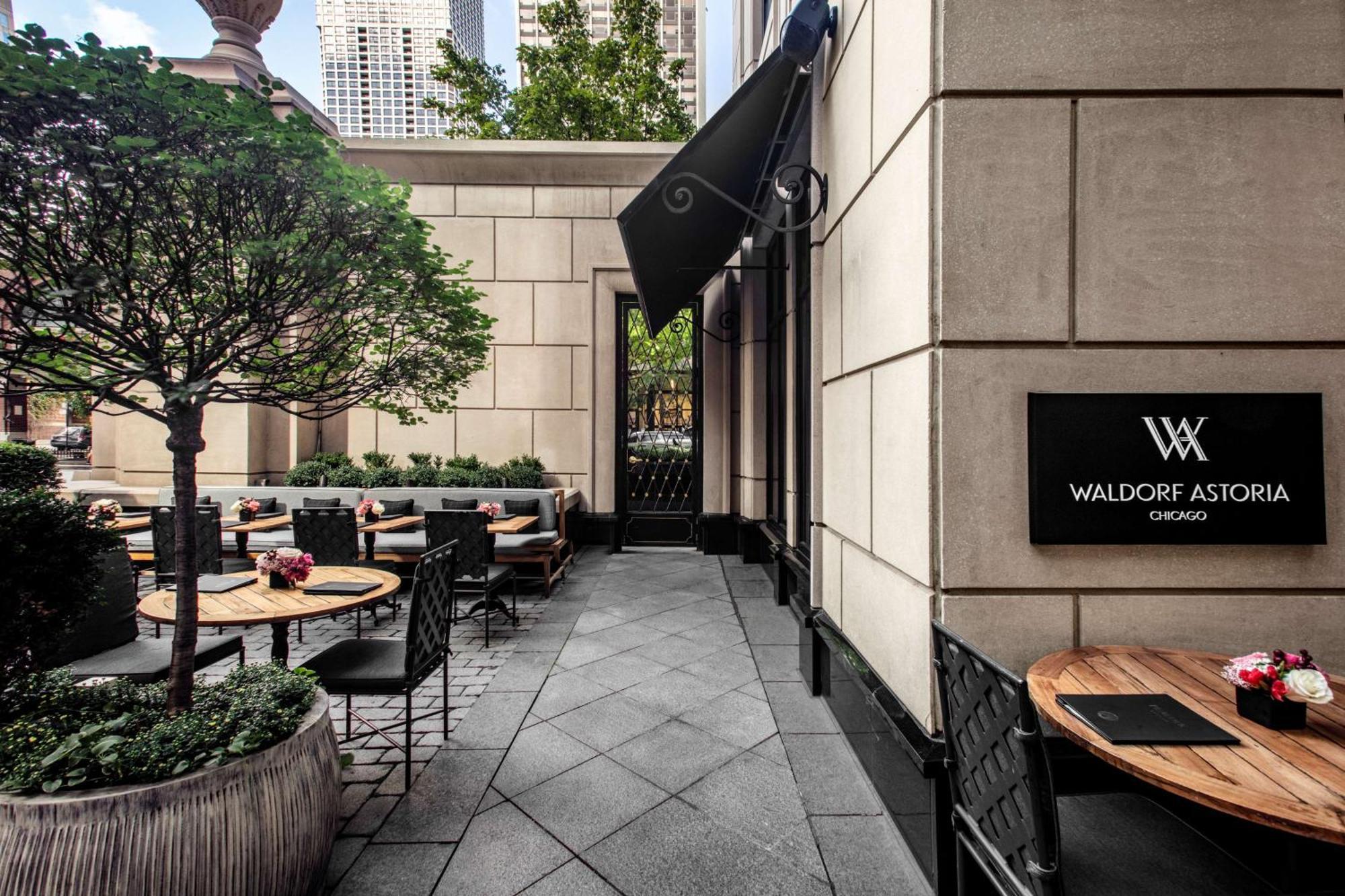 Waldorf Astoria Chicago Hotel Екстериор снимка